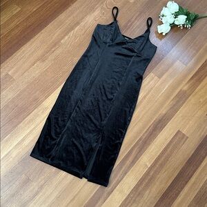 Forever 21 Black Velvet Dress